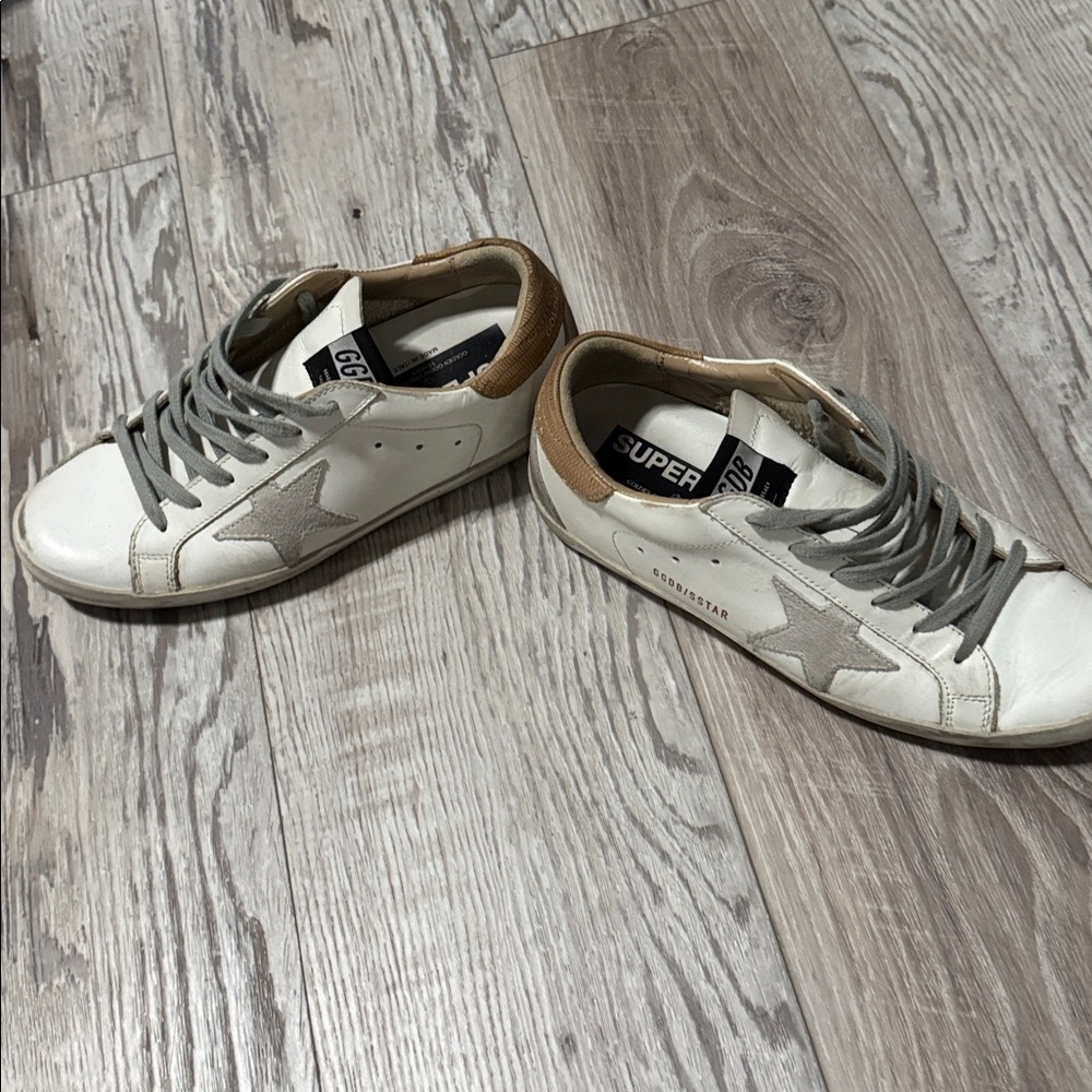 GOLDEN GOOSE White and tan with gray laces 39 - Picture 4 of 6